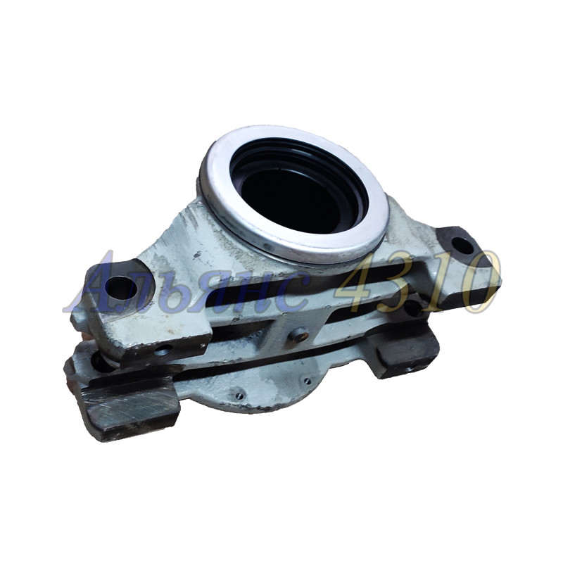 Башмак балансира с втулками и чашкой защитной, манжетой в сборе - ЗАВОД